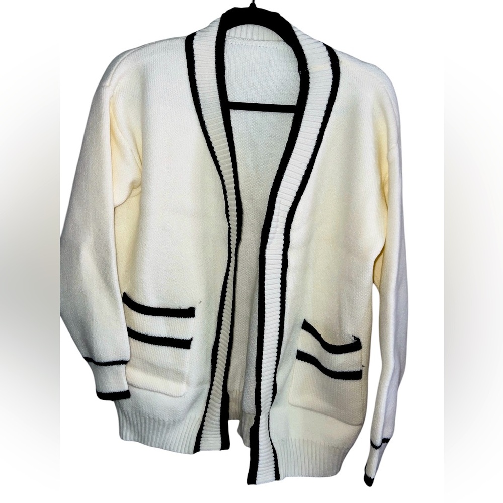 Classic White Cardigan with Black Trim size M to L NWOT